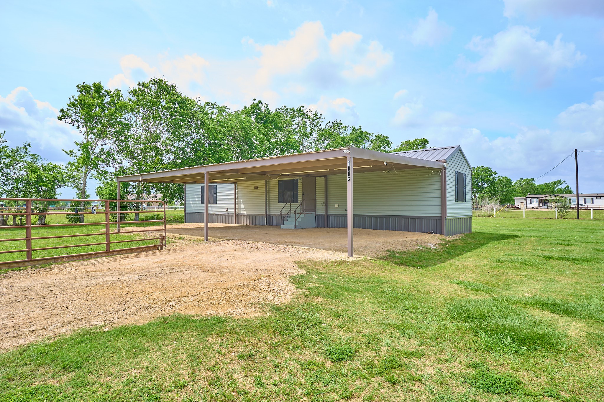 1003 Nunez Street Beasley, TX 77417 - Photo 2 of 22 Front of home