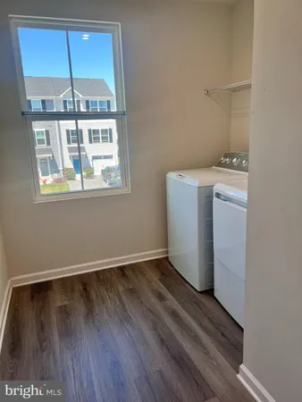 $2,850 | 122 Butterfield Avenue, Taneytown, MD 21787