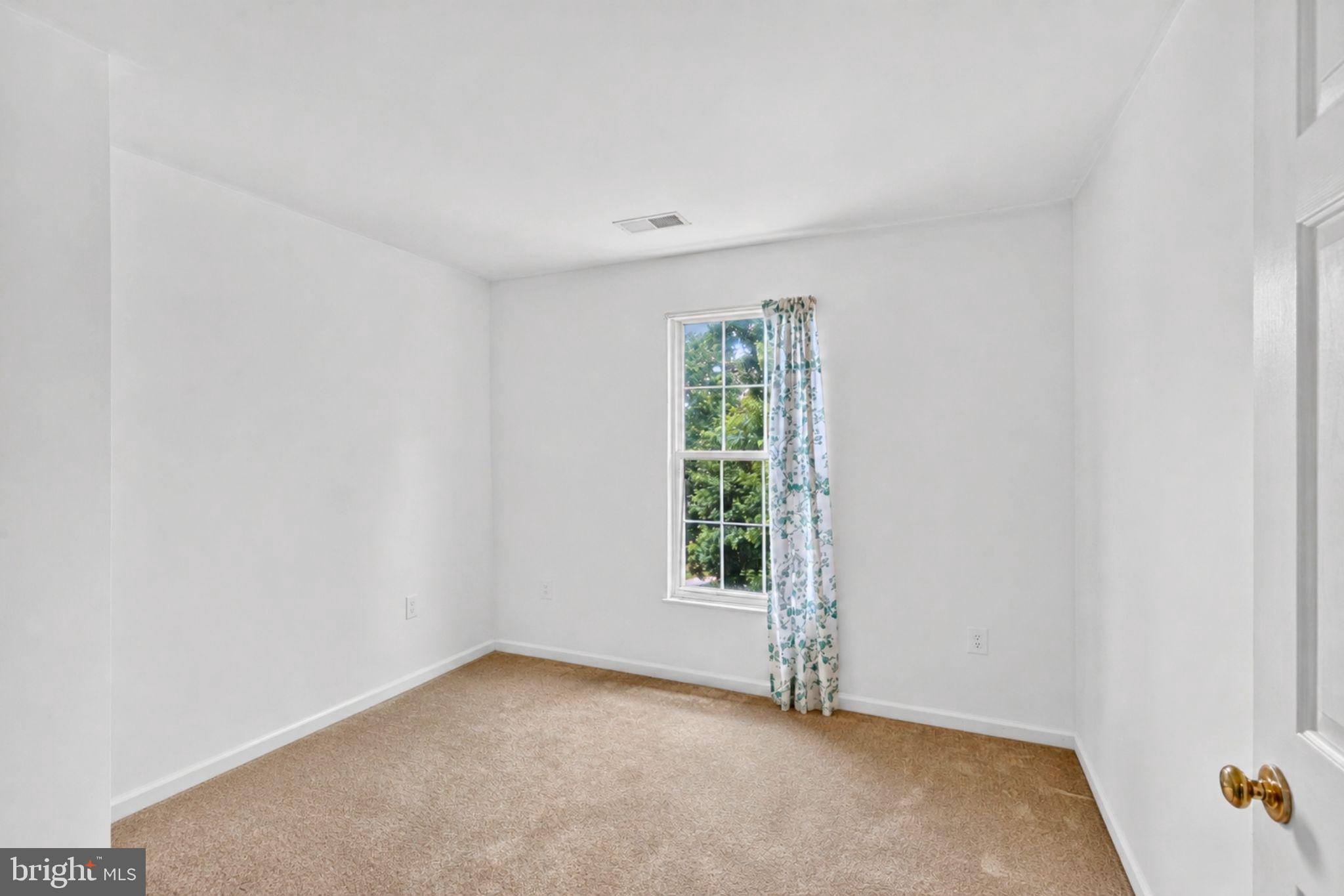 7318 Rotunda Court Clinton, MD 20735 - Photo 22 of 36