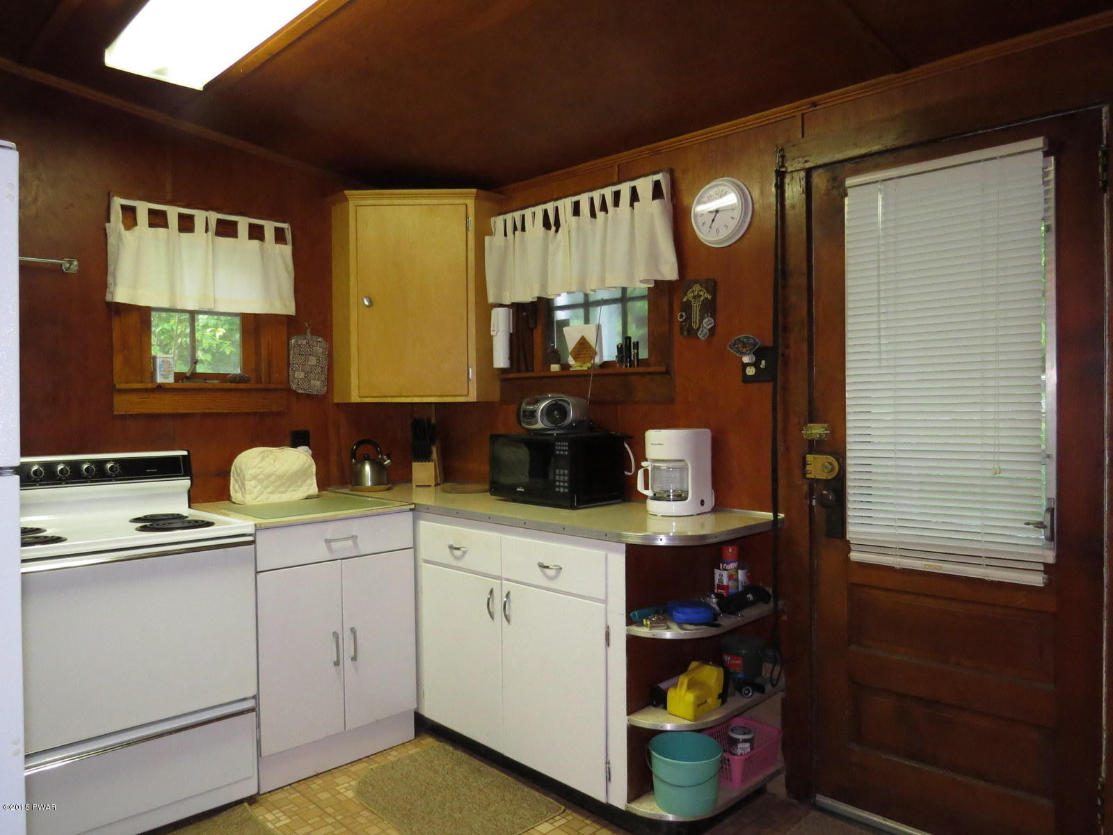 147 Ridgefield Point Road Greentown, PA 18426 - Photo 13 of 31