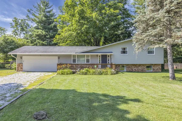 $469,900 | 281 Middle Ground Road Southwest, Pataskala, OH 43062