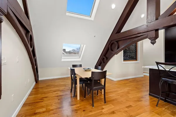 $849,999 | 143 Burrill Street, Unit 301, Swampscott, MA 01907