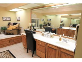 3404 Redstone Road Johnson City, TN 37604 - Photo 12 of 21 Large Vanity on each side