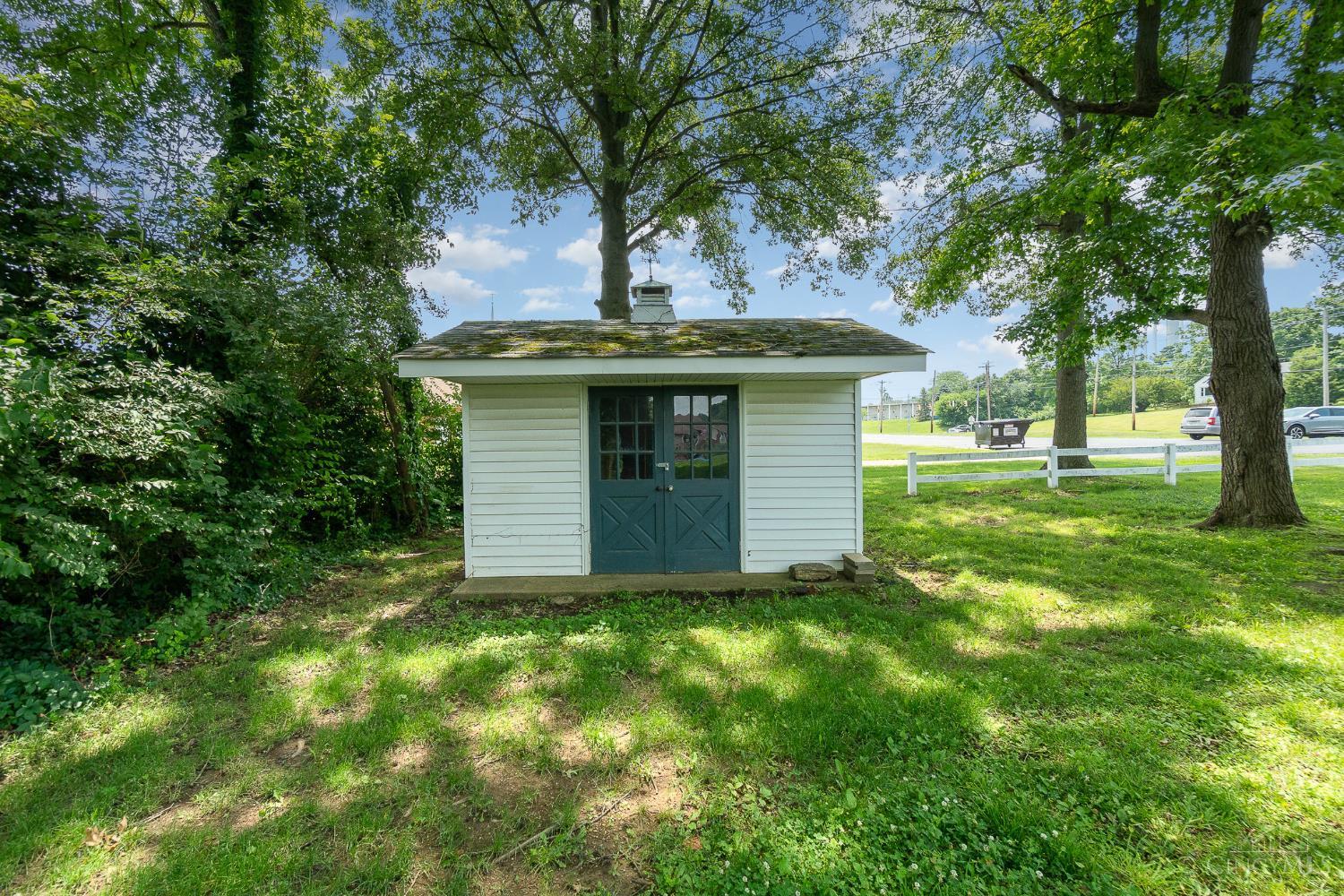 11950 Pippin Road Cincinnati, OH 45231 - Photo 22 of 24 The owner calls it her She Shed. To be politically correct its just a storage Shed. What a bonus. Do with as you want.