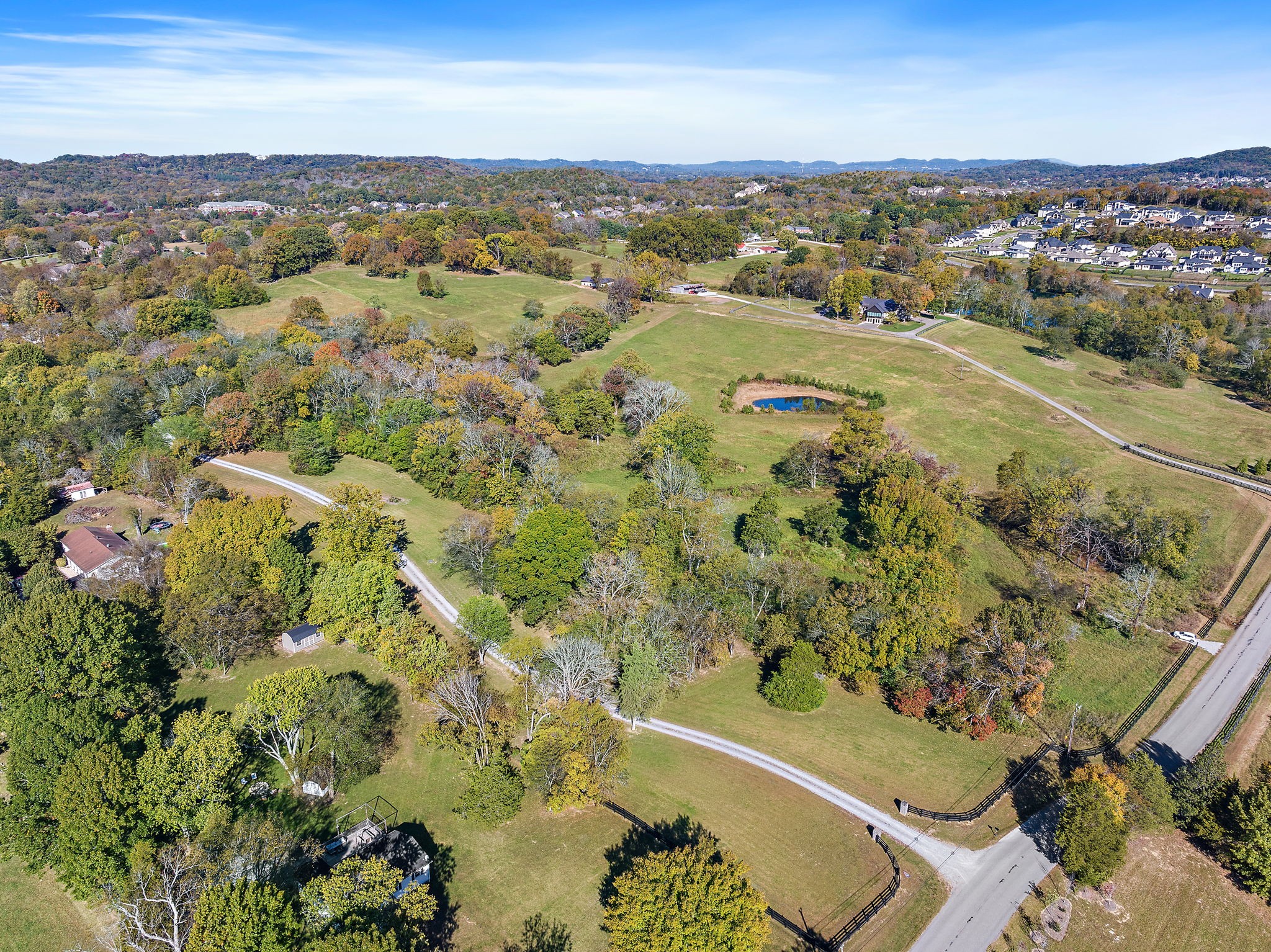 1025 Tulloss Road Franklin, TN 37067 - Photo 3 of 27