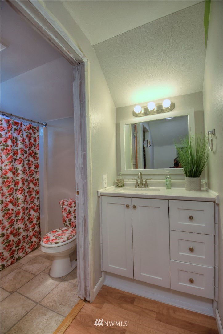 18011 Iris Place Southwest Rochester, WA 98579 - Photo 18 of 23 Gallery Image 18