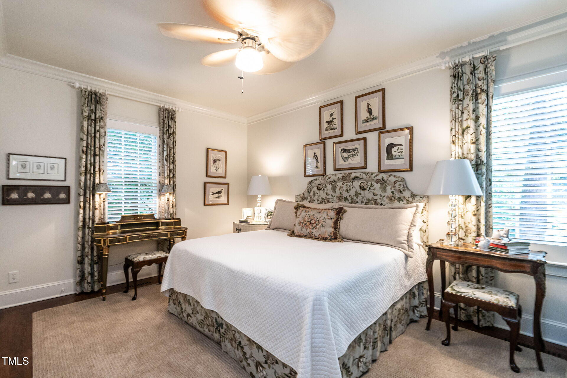 815 Marlowe Road, Unit 10 Raleigh, NC 27609 - Photo 12 of 28 a bedroom with a bed and a table in it