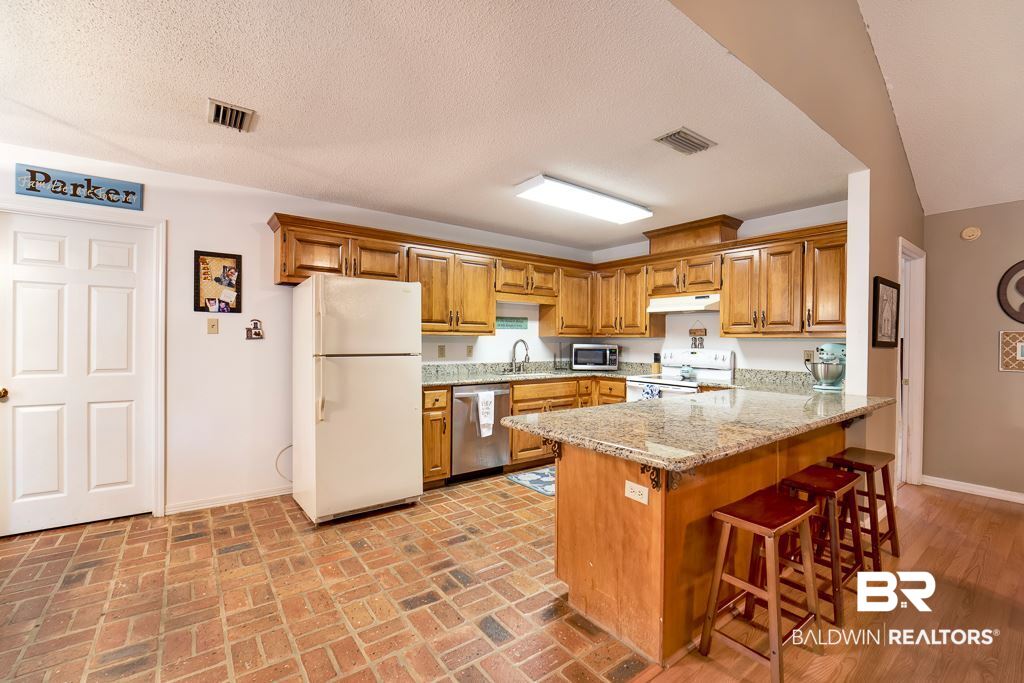2132 Luckner Court Mobile, AL 36618 - Photo 7 of 21