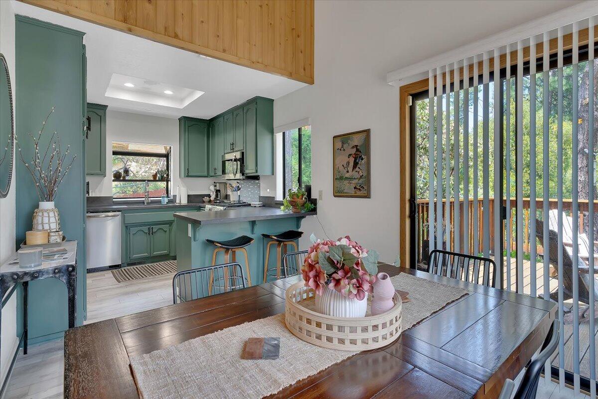 53455 West Ridge Road Idyllwild, CA 92549 - Photo 13 of 28 14-DSC05738