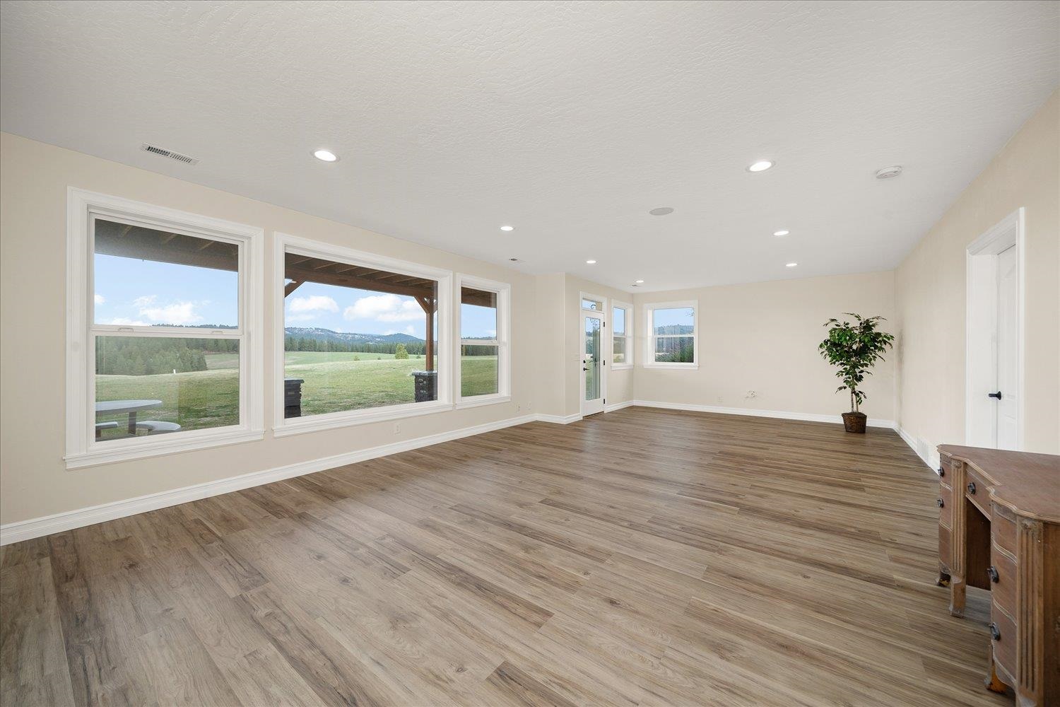 13320 North Darknell Road Spokane, WA 99217 - Photo 32 of 50
