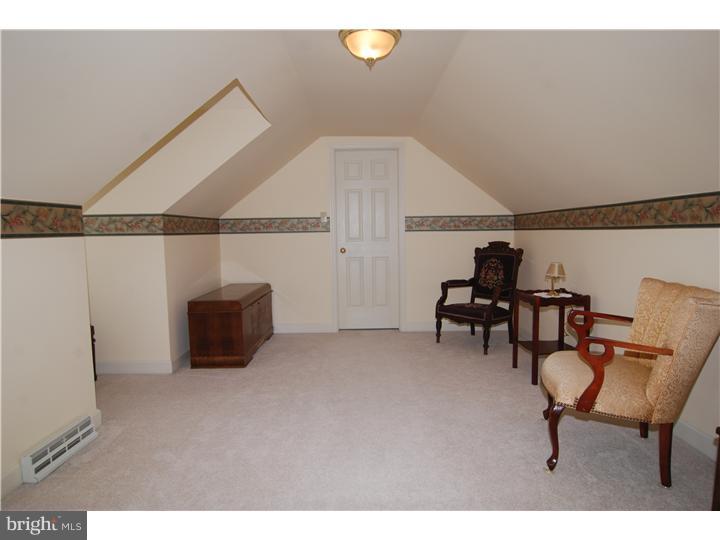 105 Beacon Hill Road Temple, PA 19560 - Photo 14 of 25 Gallery Image 14