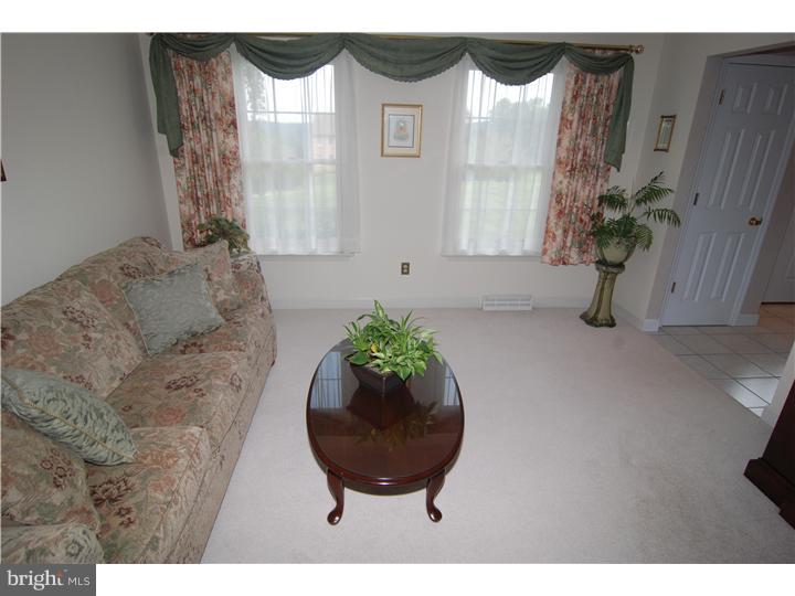 105 Beacon Hill Road Temple, PA 19560 - Photo 3 of 25 Gallery Image 3