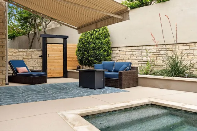 $5,900 | 9 Swiftwater Trail, The Hills, TX 78738