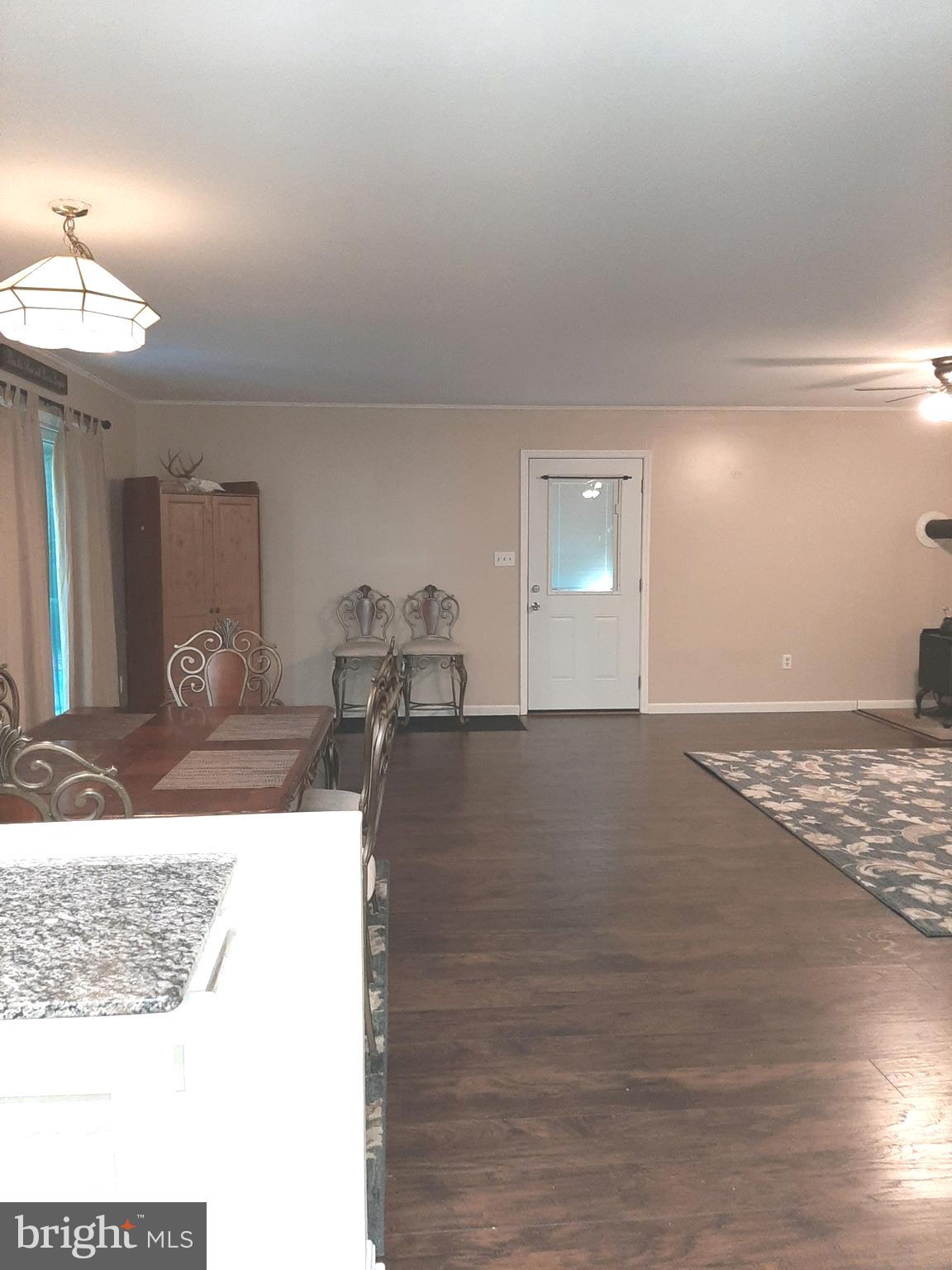 13811 Union Church Road Sumerduck, VA 22742 - Photo 14 of 47 view fro kitchen into lvrm/dinnig area