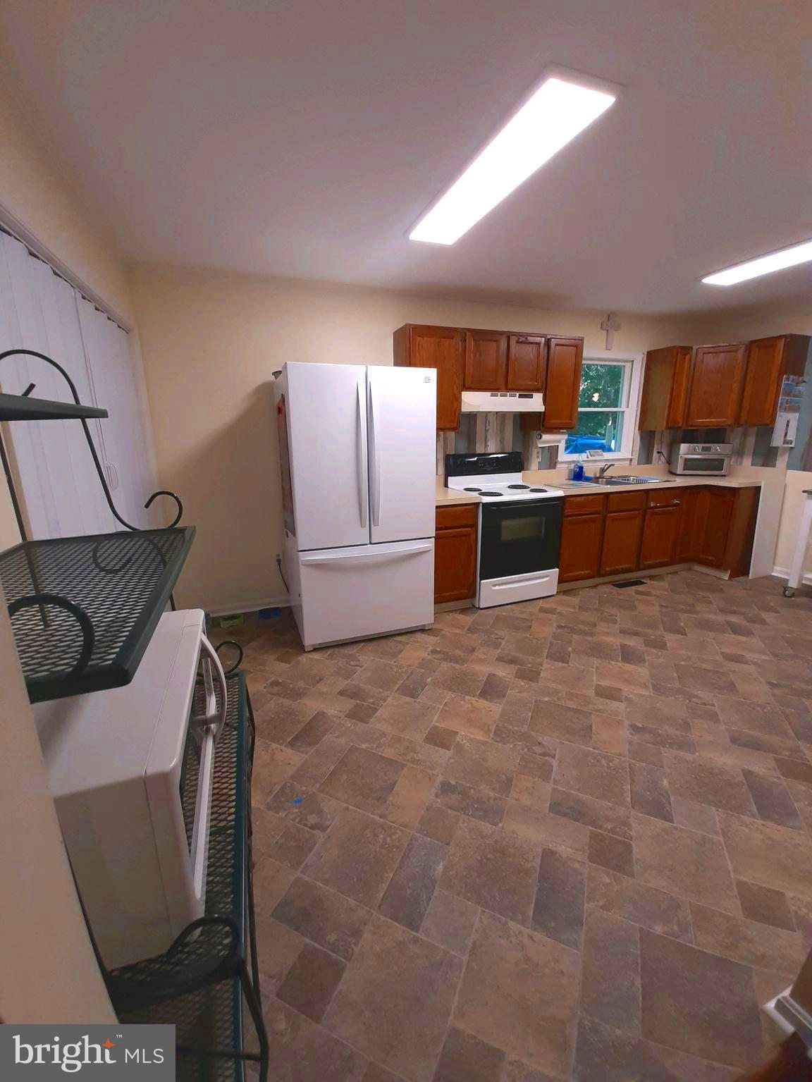 13811 Union Church Road Sumerduck, VA 22742 - Photo 6 of 47 kitchen