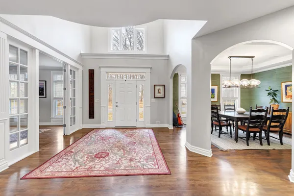 $949,900 | 4336 Hilton Head Drive, Oneida, WI 54155