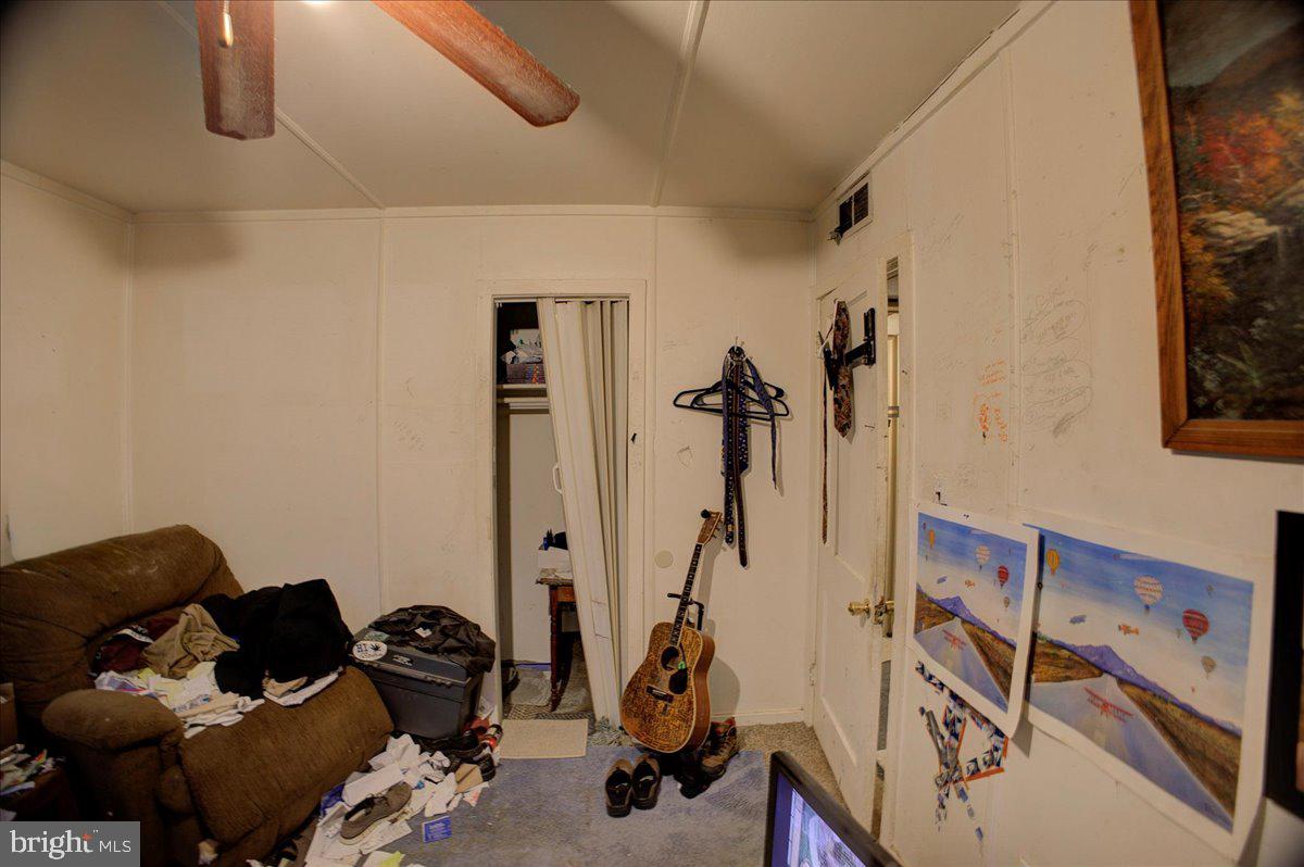 16 Taxi Way Middle River, MD 21220 - Photo 10 of 16 a living room with furniture