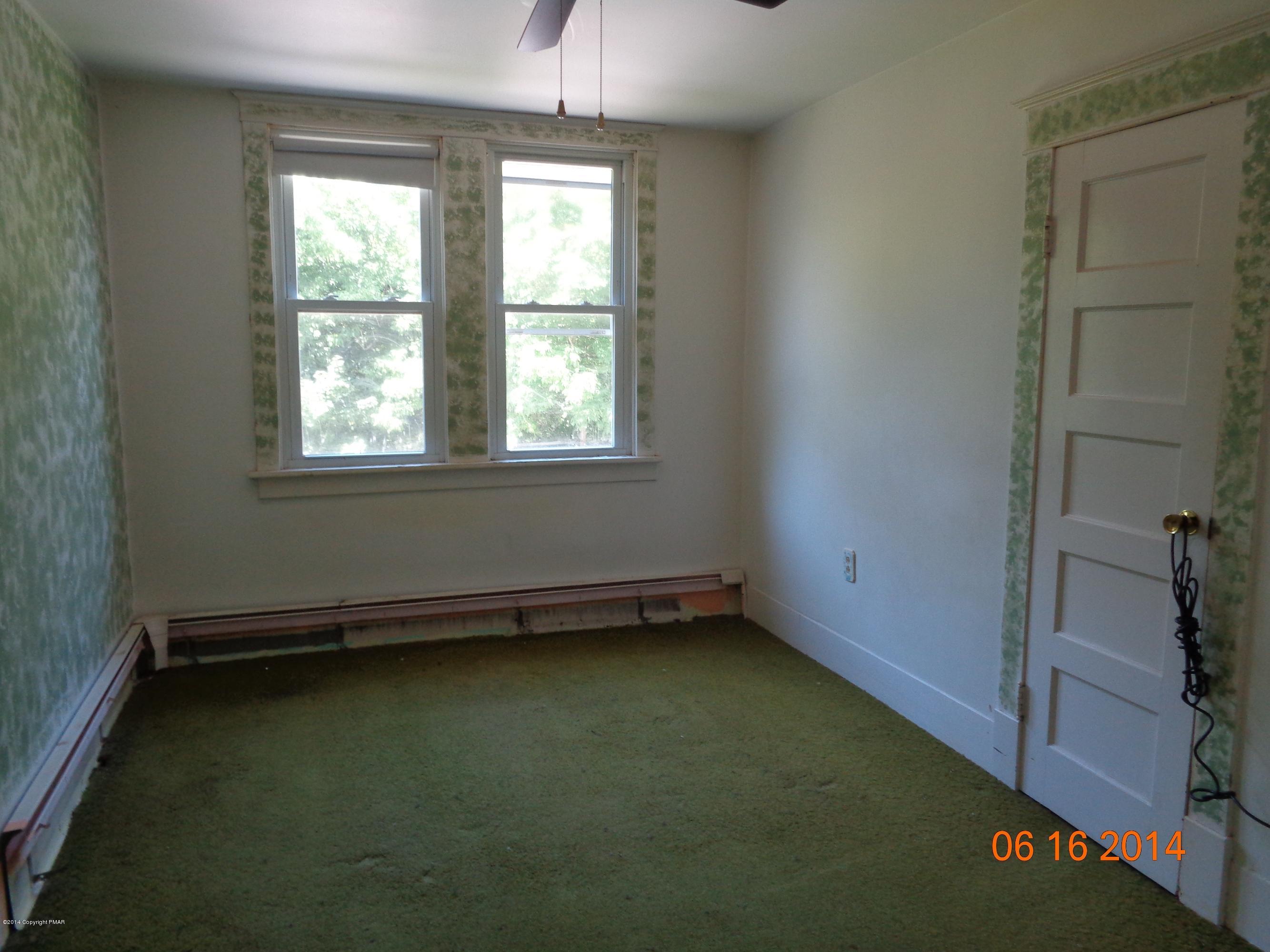 352 Johnsonville Road Bangor, PA 18013 - Photo 8 of 19 BEDROOM 1