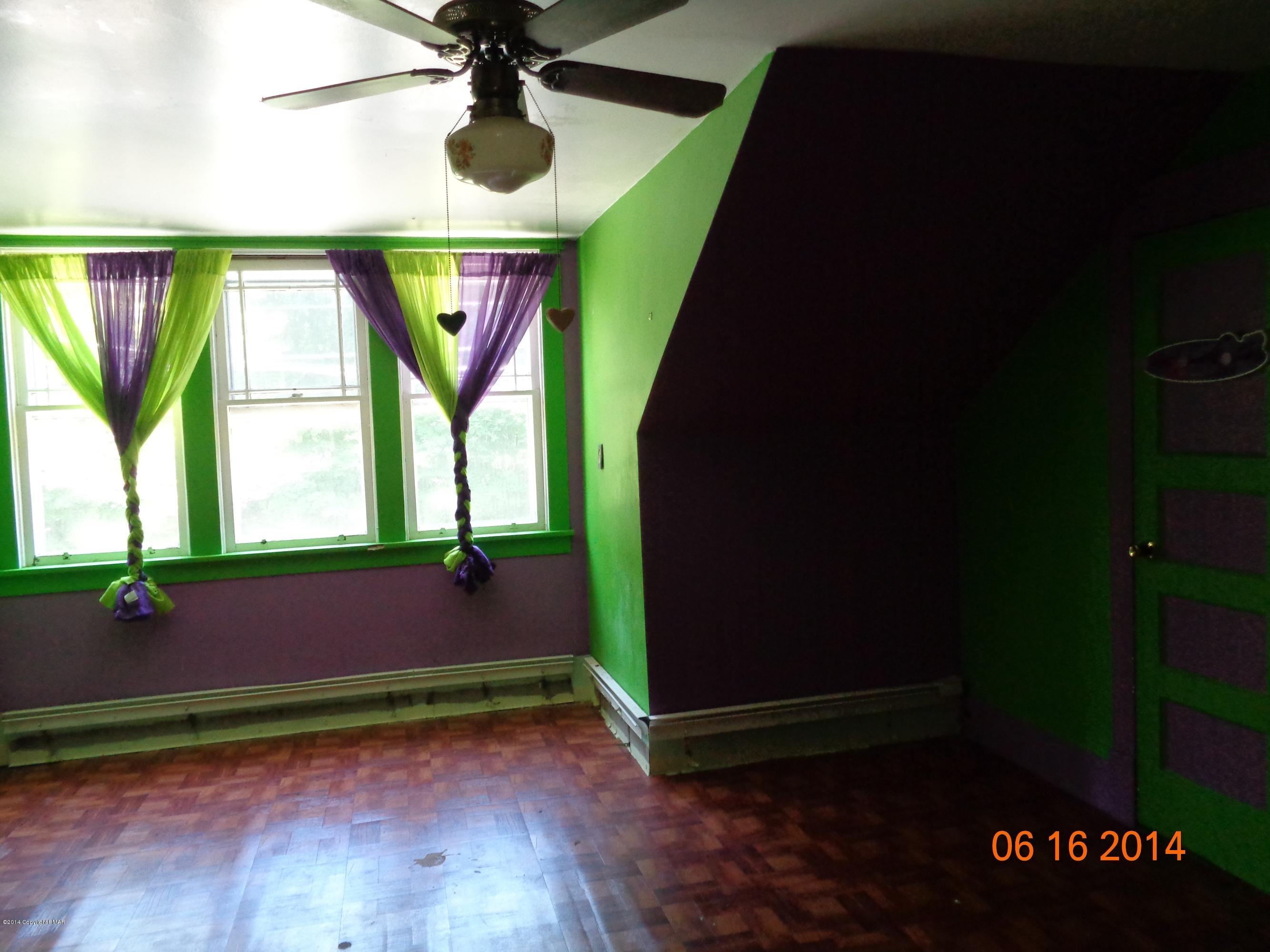 352 Johnsonville Road Bangor, PA 18013 - Photo 10 of 19 BEDROOM 3