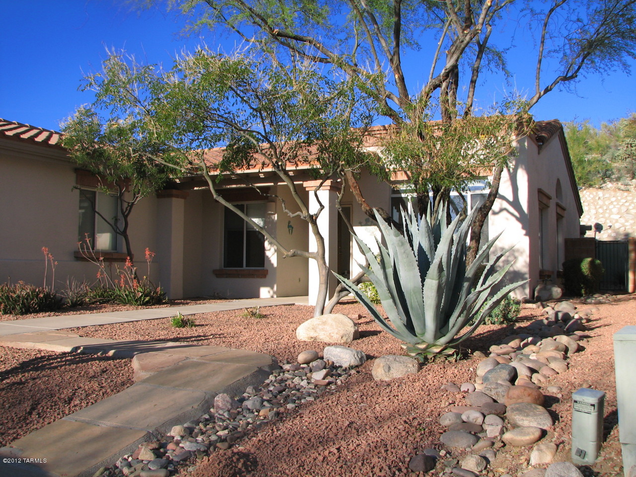 1515 East Tascal Loop Tucson, AZ 85737 - Photo 2 of 16