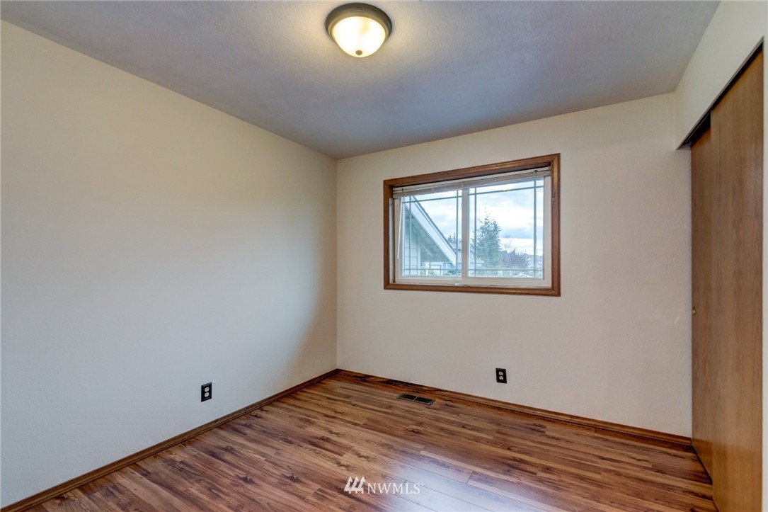 3914 Tamarack Road Bellingham, WA 98226 - Photo 14 of 25