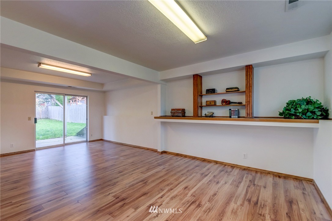 3914 Tamarack Road Bellingham, WA 98226 - Photo 17 of 25