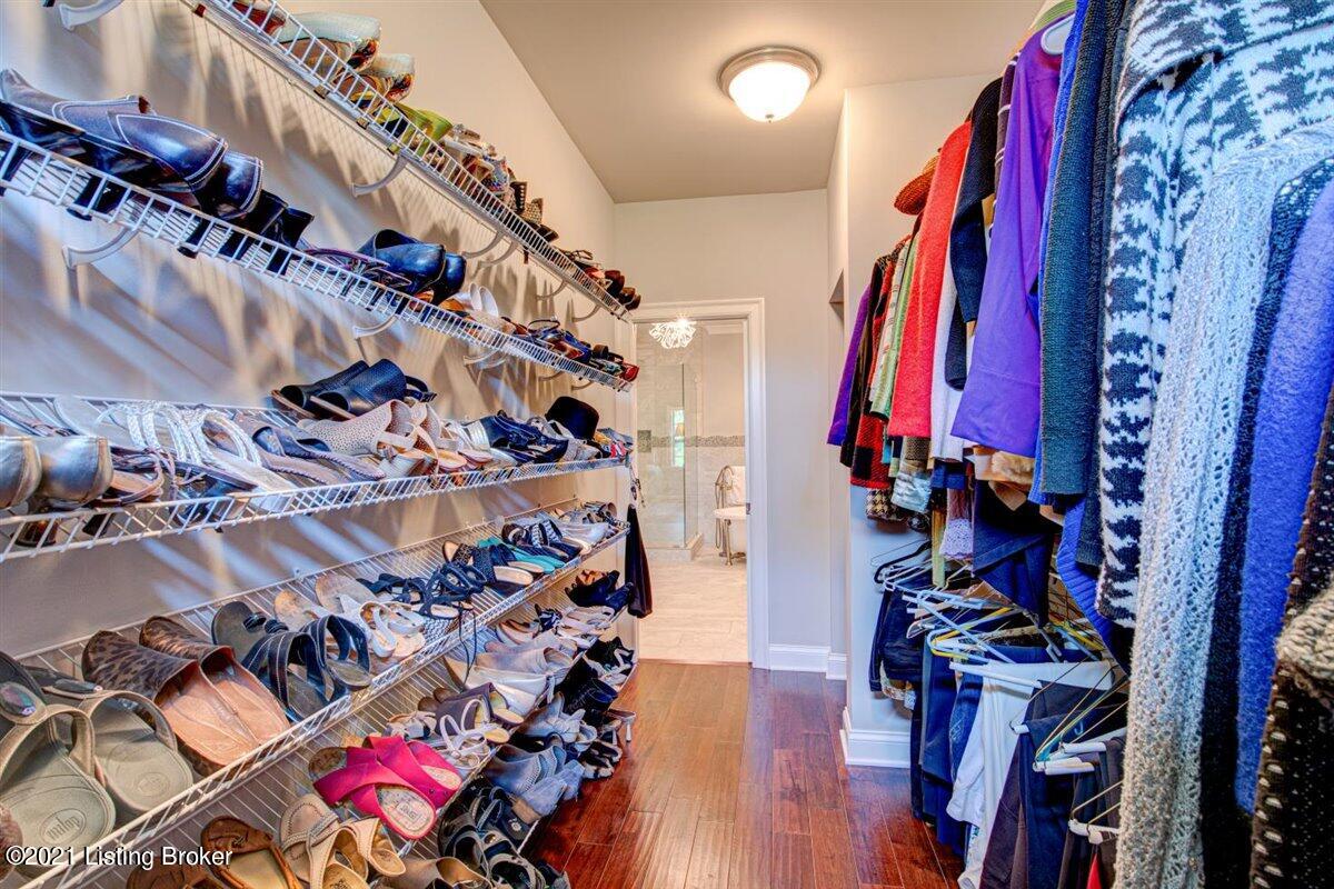 307 Maple Valley Road Louisville, KY 40245 - Photo 27 of 52 Primary suite has two large walk in closets