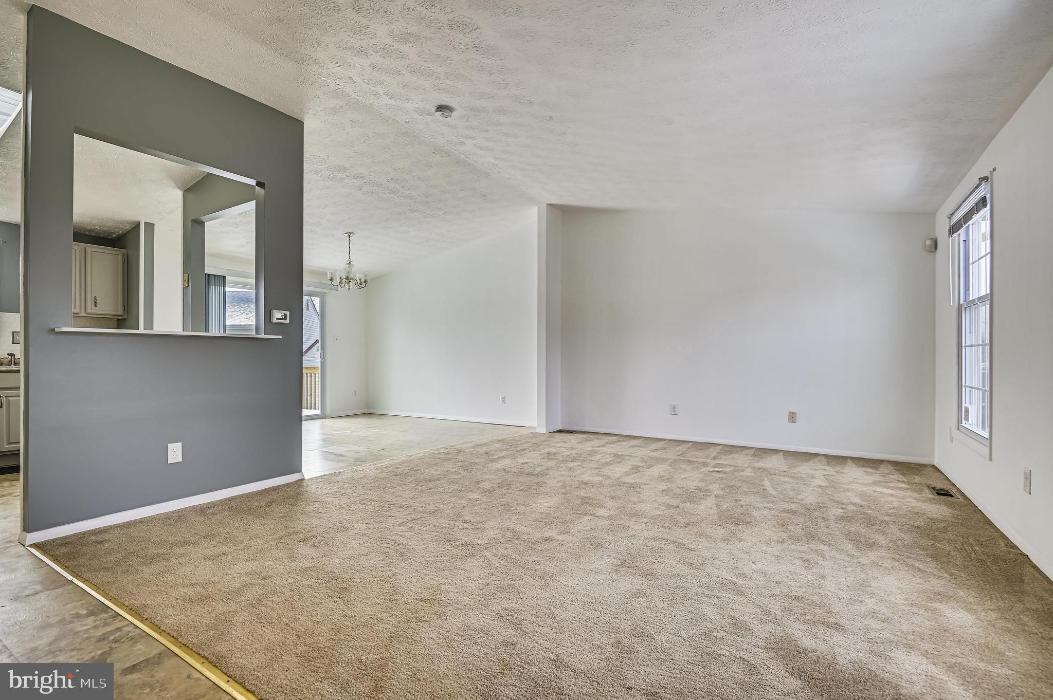 8415 Lucerne Road Randallstown, MD 21133 - Photo 14 of 20 Living Room