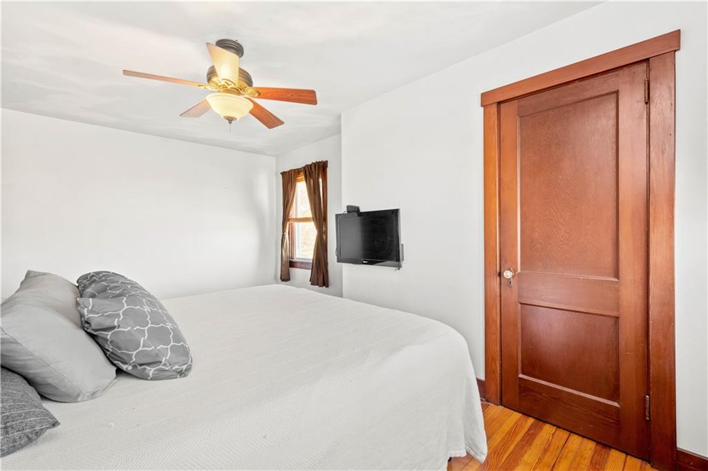 913 Steen Road Bridgeville, PA 15017 - Photo 11 of 22 Main Bedroom1
