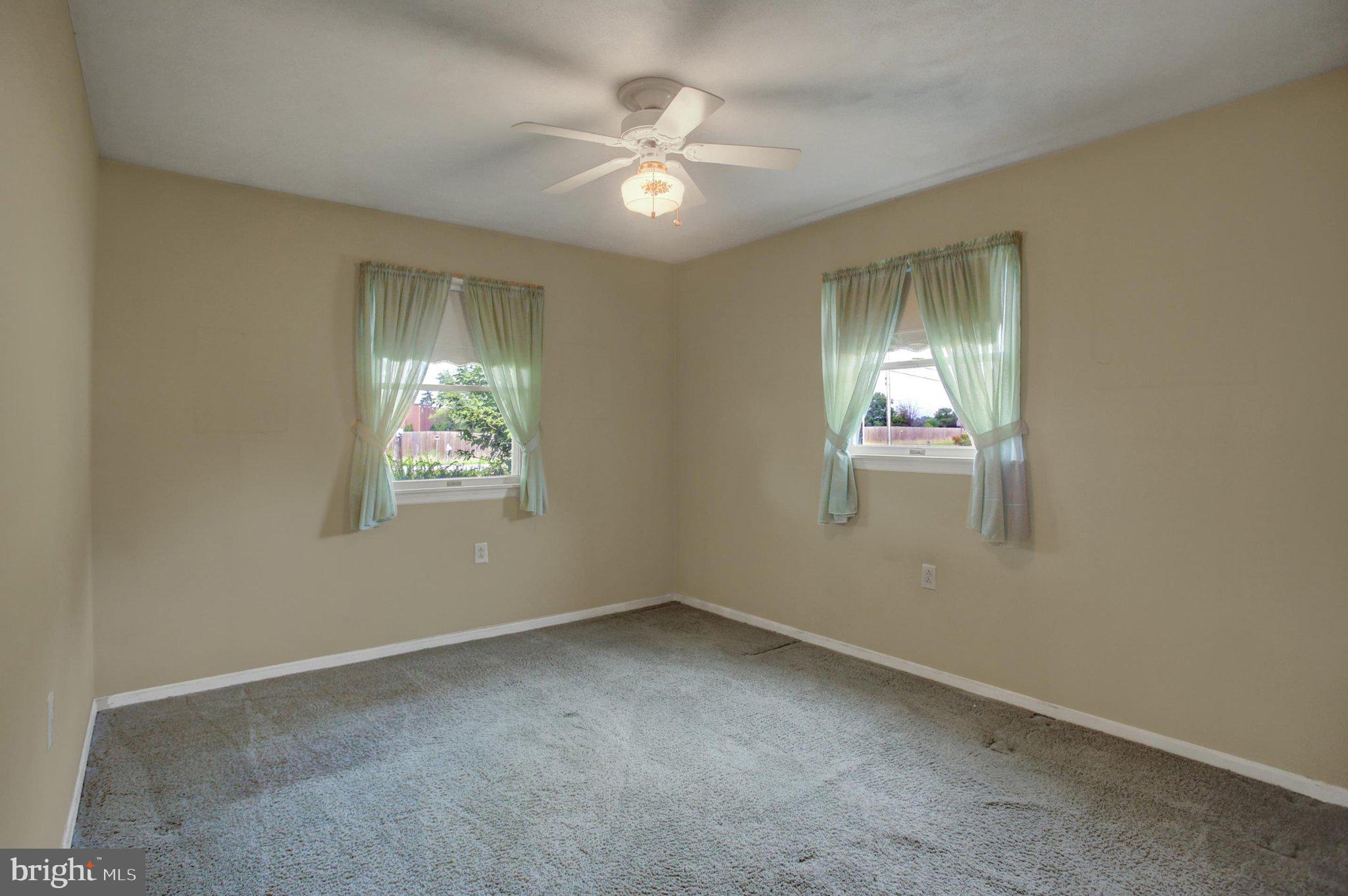 3580 Scotland Road Chambersburg, PA 17202 - Photo 16 of 48 Primary bedroom