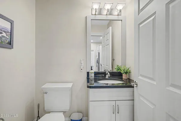 $10,000 | 87 Railroad Place, Unit 203, Saratoga Springs, NY 12866