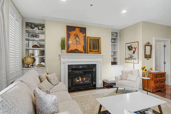 $10,000 | 87 Railroad Place, Unit 203, Saratoga Springs, NY 12866