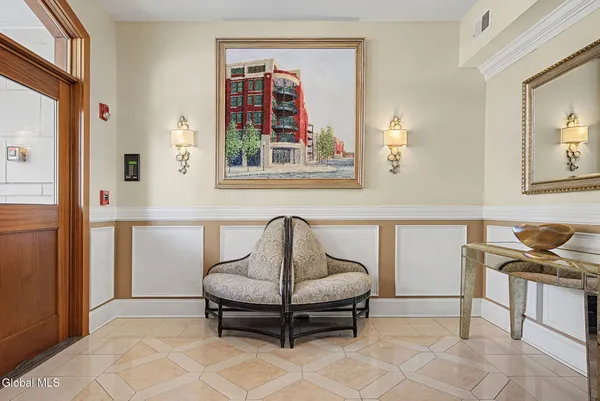 $10,000 | 87 Railroad Place, Unit 203, Saratoga Springs, NY 12866