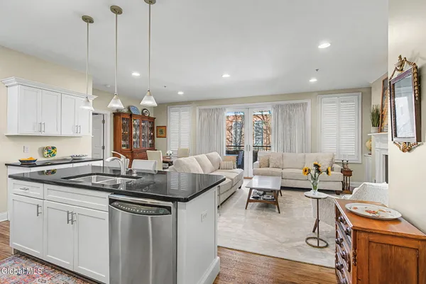 $10,000 | 87 Railroad Place, Unit 203, Saratoga Springs, NY 12866