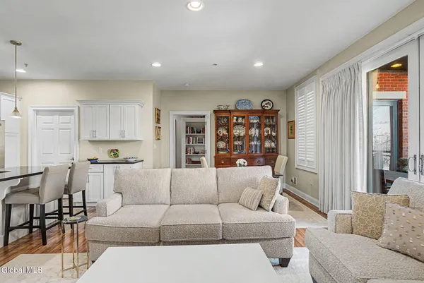 $10,000 | 87 Railroad Place, Unit 203, Saratoga Springs, NY 12866