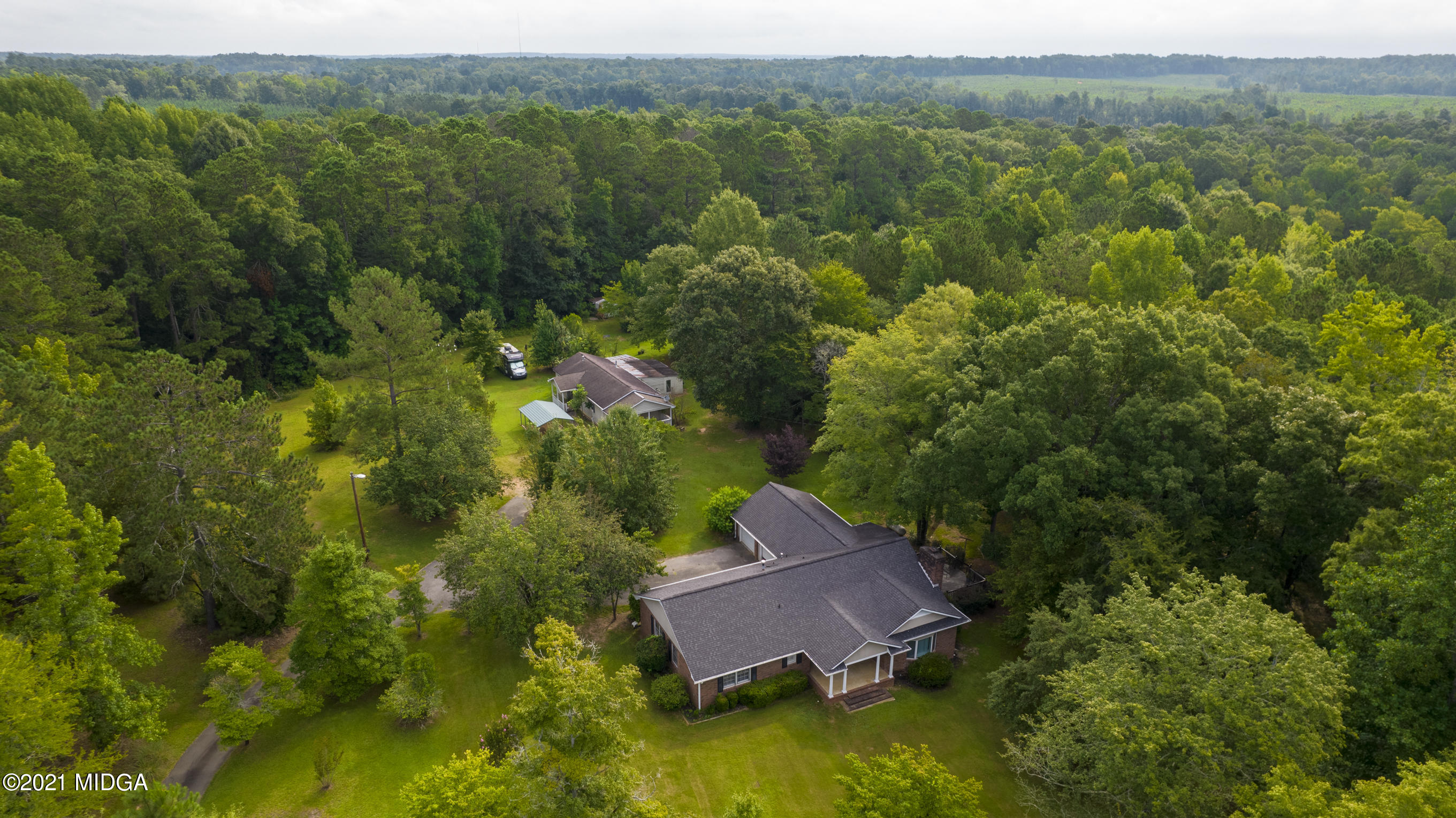 455 Lite-N-Tie Road Gray, GA 31032 - Photo 36 of 47 an aerial view of a house with yard