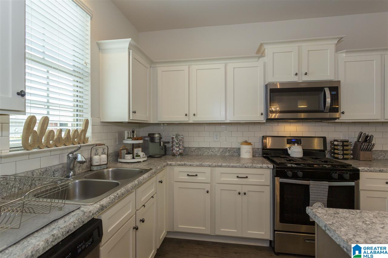 2022 Preston Lane Chelsea, AL 35043 - Photo 18 of 35