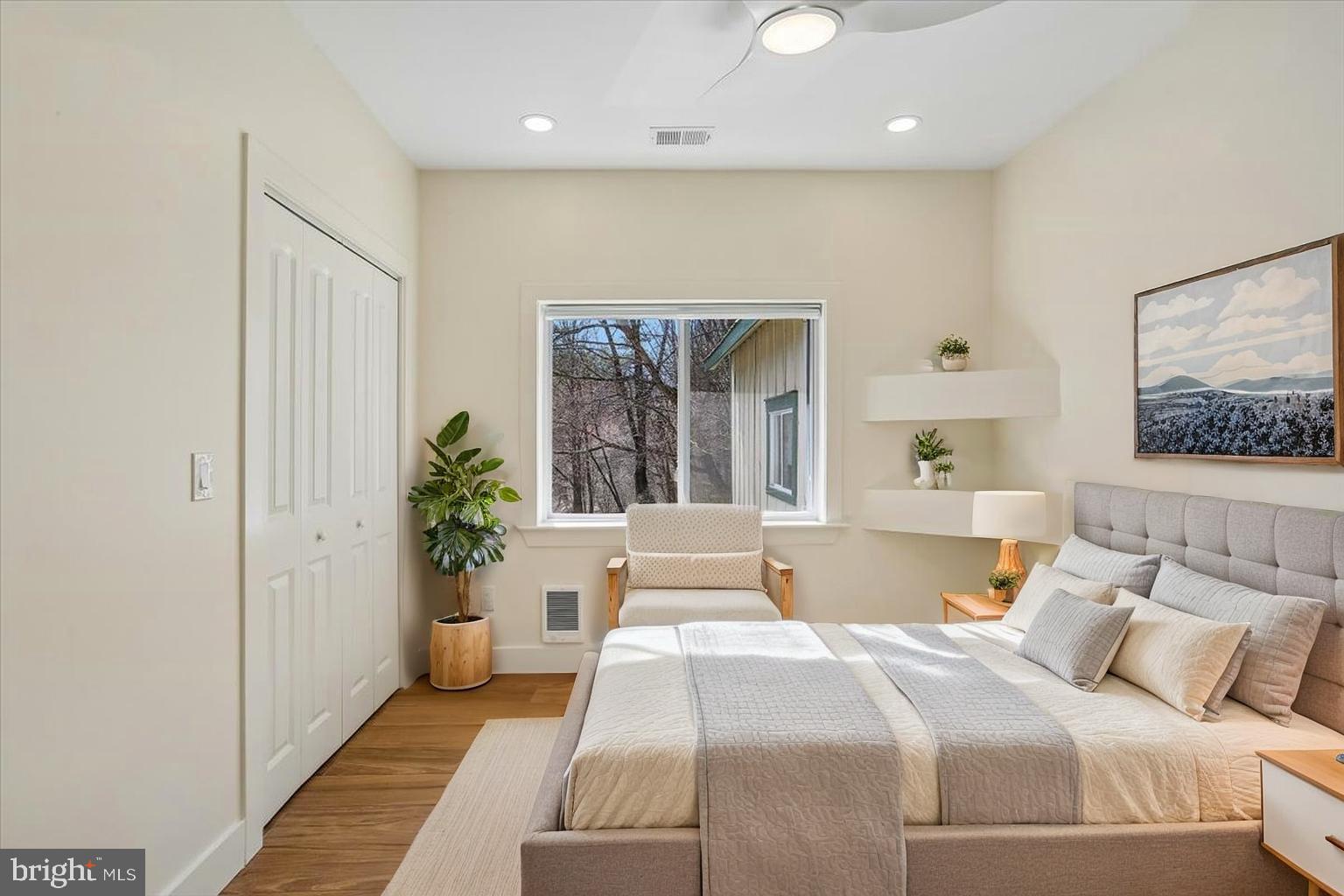 24875 Old Hundred Road Dickerson, MD 20842 - Photo 28 of 47 Bedroom 2