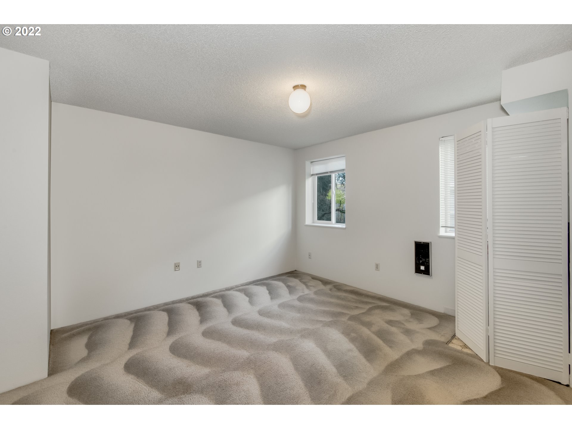 3003 Southwest Vermont Street Portland, OR 97219 - Photo 16 of 32 Gallery Image 16