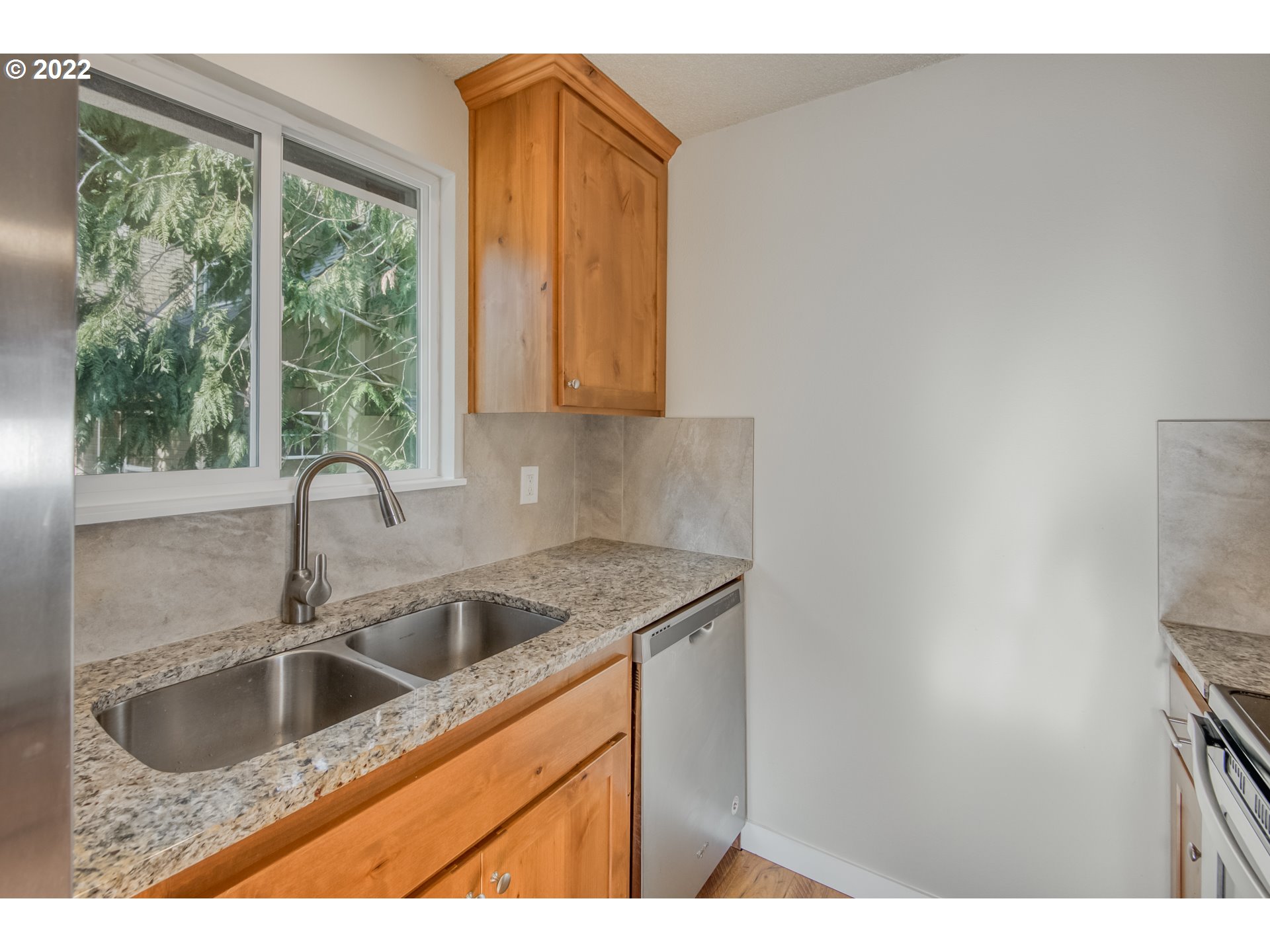 3003 Southwest Vermont Street Portland, OR 97219 - Photo 22 of 32 Gallery Image 22