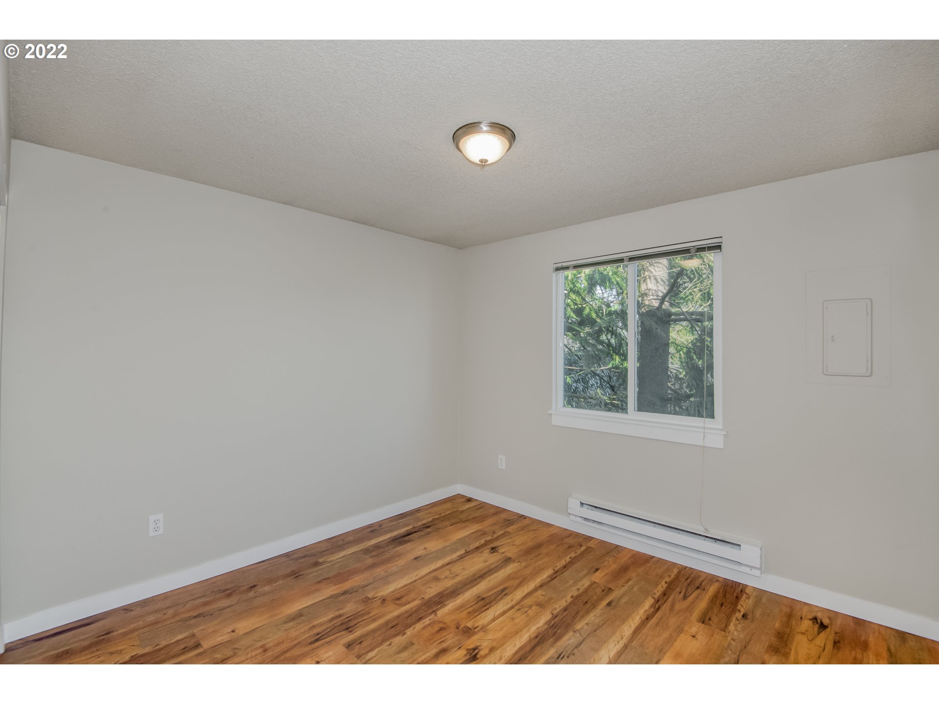3003 Southwest Vermont Street Portland, OR 97219 - Photo 25 of 32 Gallery Image 25