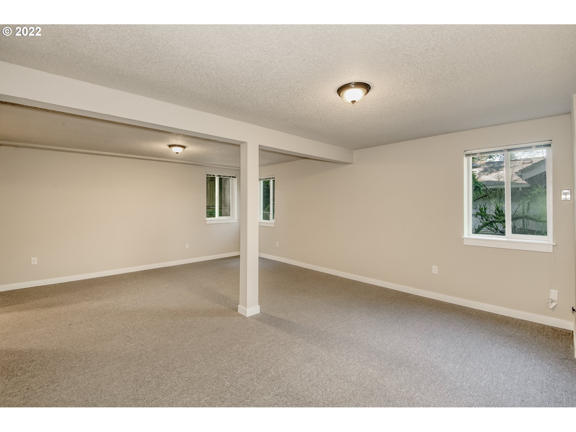 3003 Southwest Vermont Street Portland, OR 97219 - Photo 27 of 32 Gallery Image 27