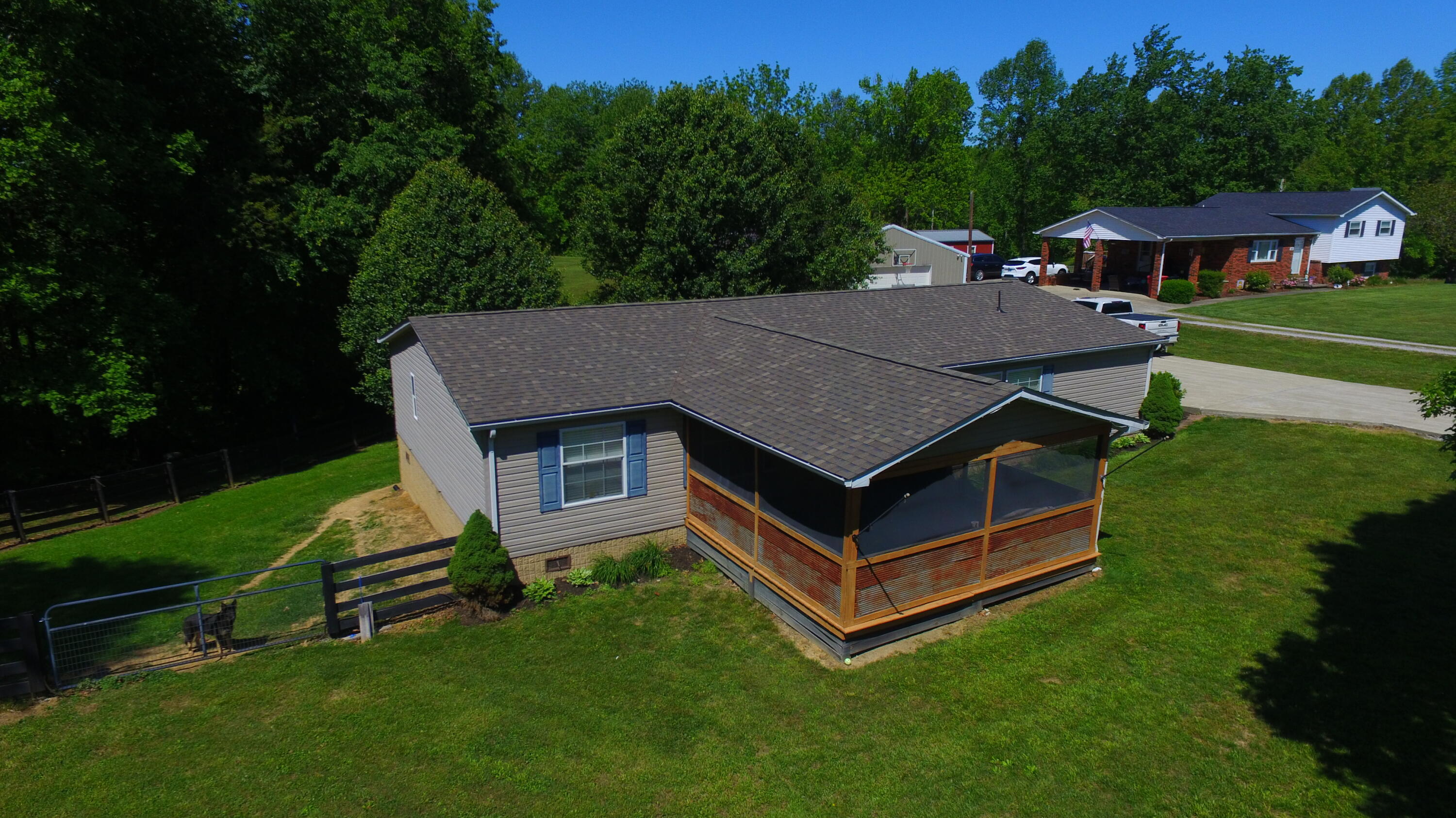 2384 McWhorter Road London, KY 40741 - Photo 38 of 42 IMG_4168