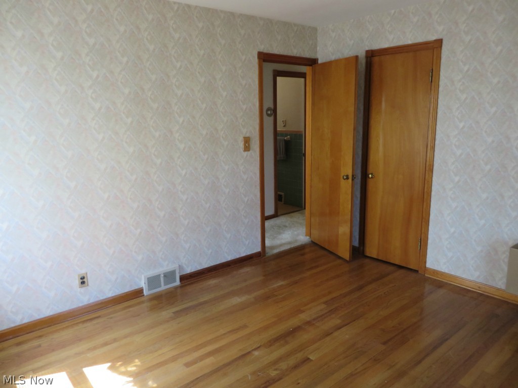 12012 Granger Road Cleveland, OH 44125 - Photo 8 of 25 Gallery Image 8