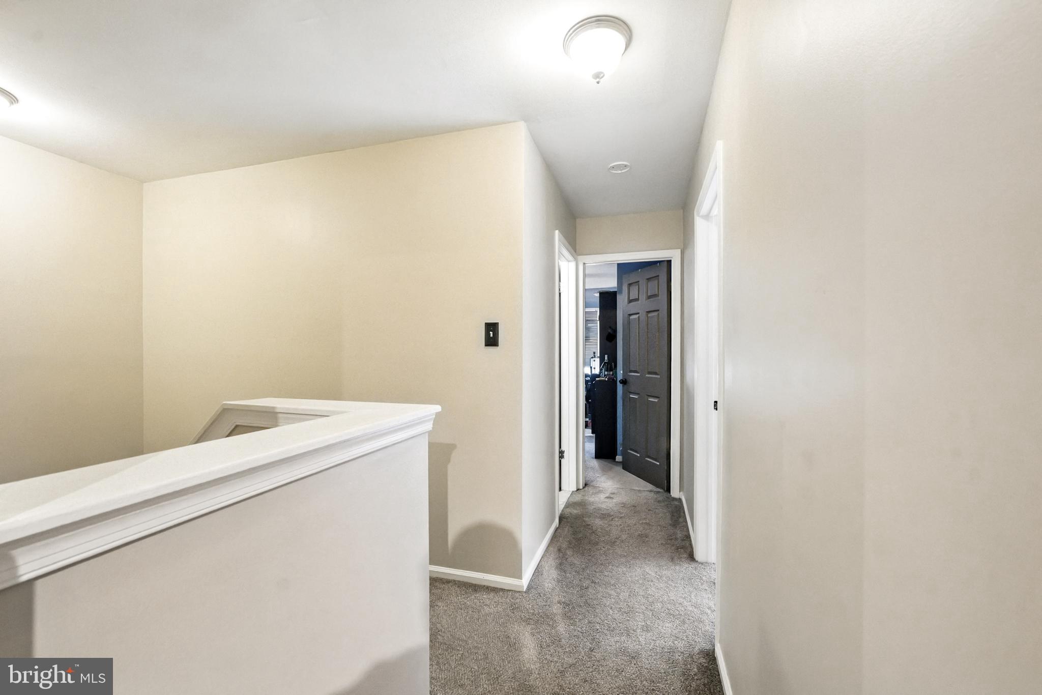 86 Pondview Lane Sicklerville, NJ 08081 - Photo 22 of 35 a view of utility room with washer and dryer