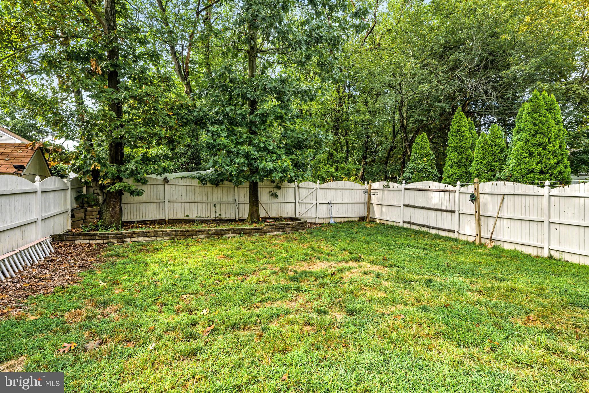 86 Pondview Lane Sicklerville, NJ 08081 - Photo 34 of 35