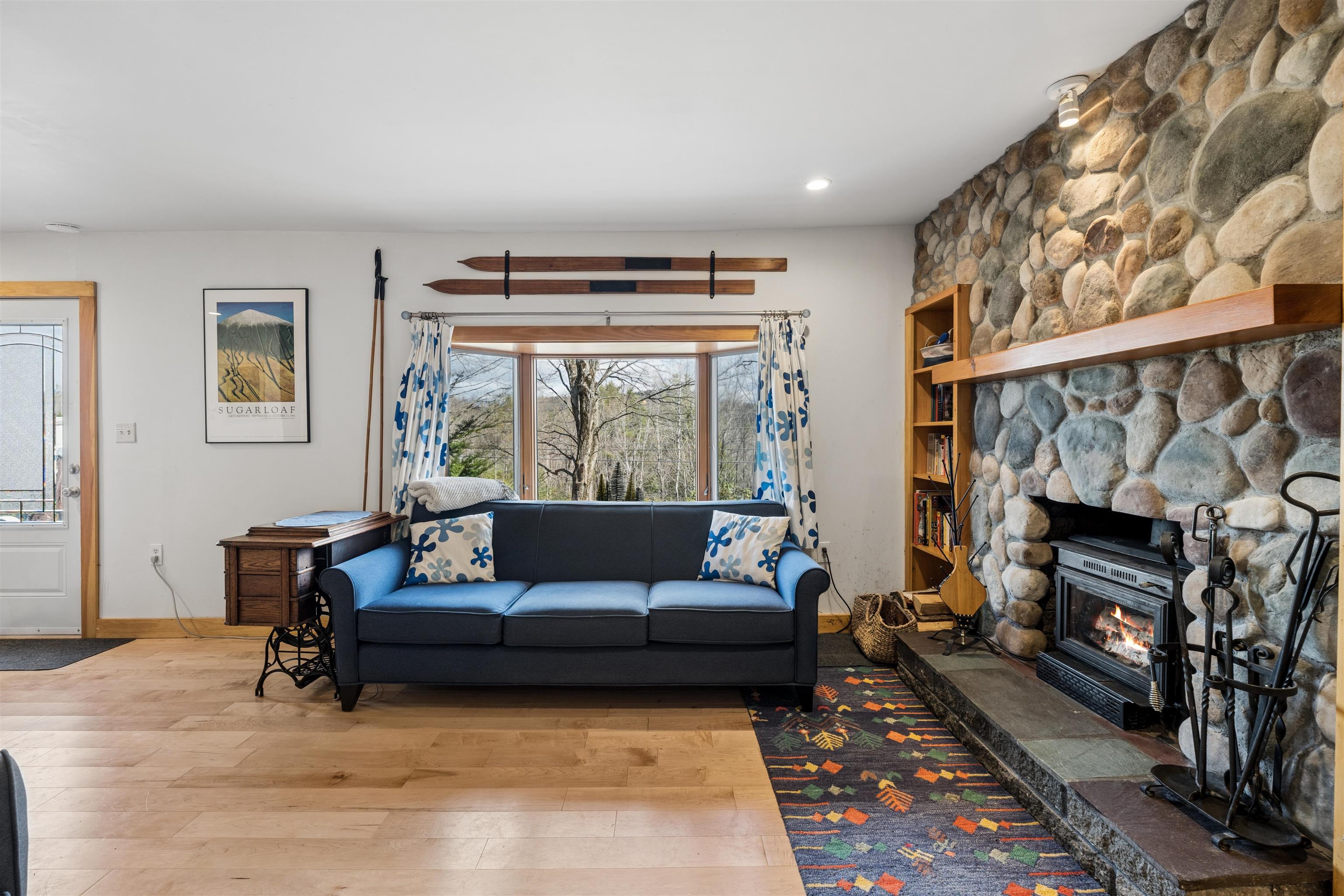 648 New Hampshire Rte 103 Sunapee, NH 03782 - Photo 7 of 29