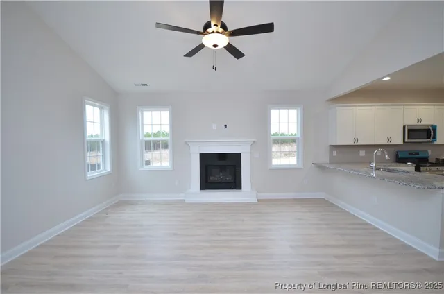 $384,900 | 1724 Man-O-War Drive, Hope Mills, NC 28348