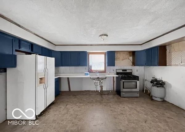 $26,500 | 4442 East 900 North, Rushville, IN 46173