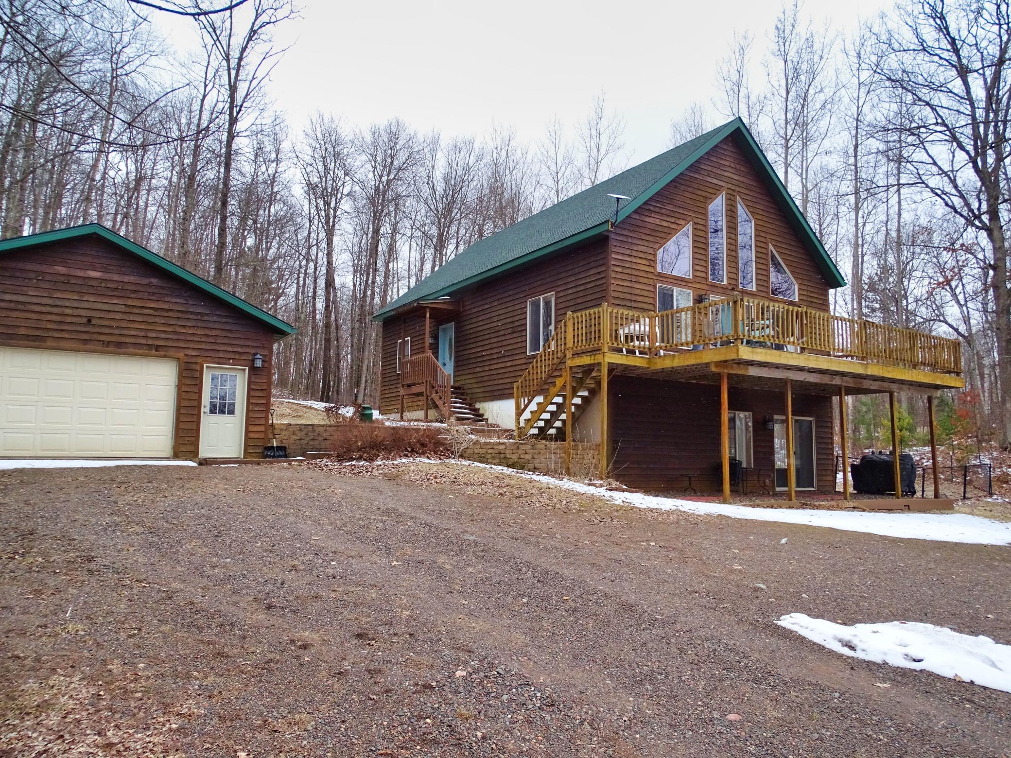 8920 Larson Court Hayward, WI 54843 - Photo 4 of 34